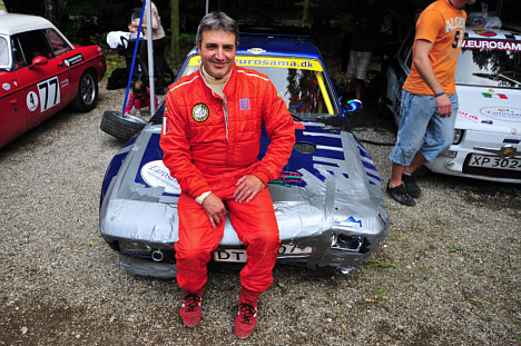 Dansk-italieneren Vincenzo Santangelo vandt for andet år i træk Munkebjerg Hill Climb, men der venter en del hjemmearbejde, før den ellers så smukke Fiat er pæn igen.